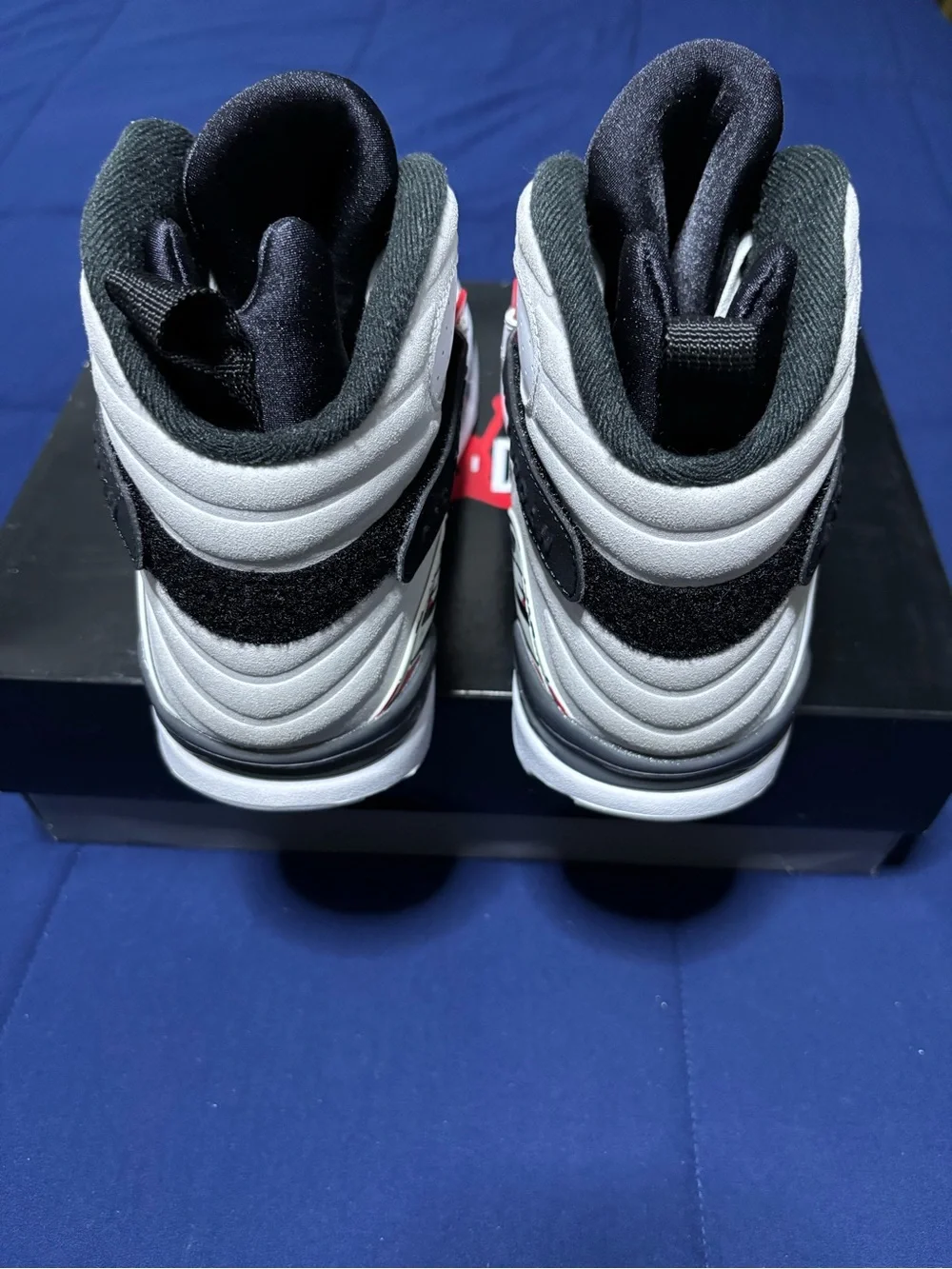 Jordan 8 Retro Bugs Bunny 2025 Size 10.5